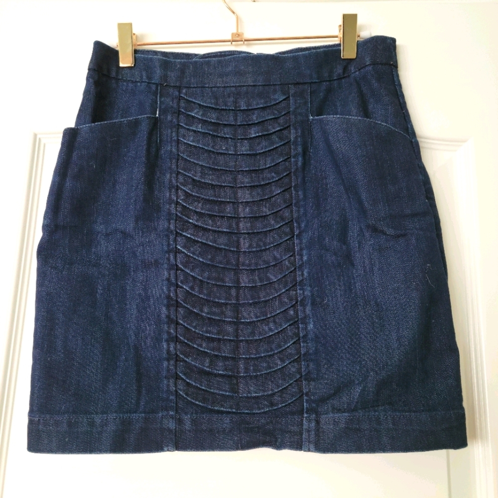 Jean mini skirt with front detail